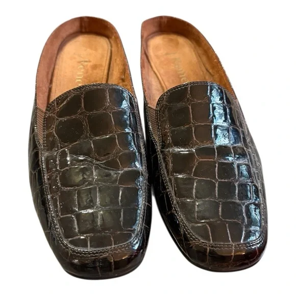 J. Renee brand mules, slip-on design, low wedge heel dark, crocodile-embossed - Picture 2 of 9